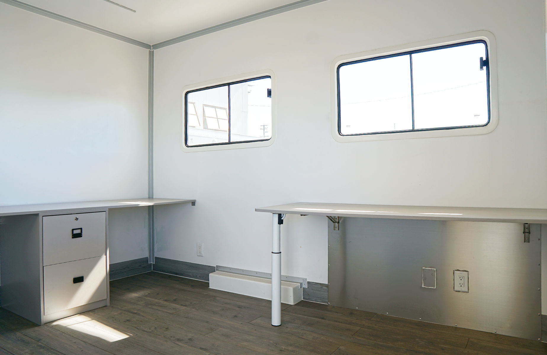 Mobile Office Trailer - Image 4