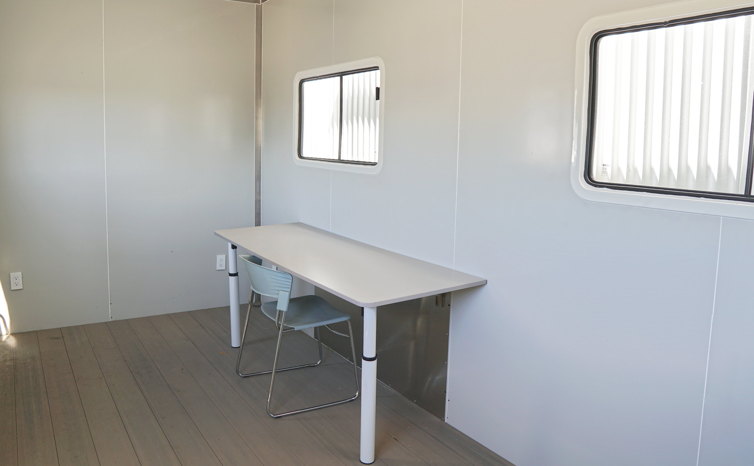 Mobile Office Container - Image 6